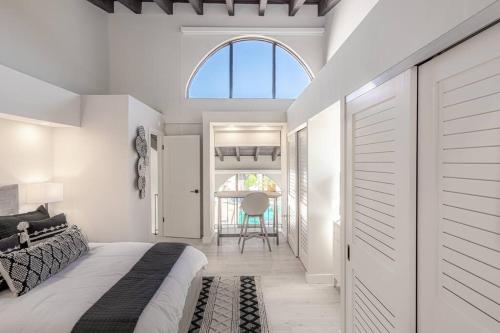 Villa at St James Unit A Luxury Pool Villa, Pet Friendly photo 8