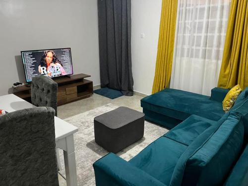 Μια τηλεόραση ή/και κέντρο ψυχαγωγίας στο Serene cozy homes Kericho