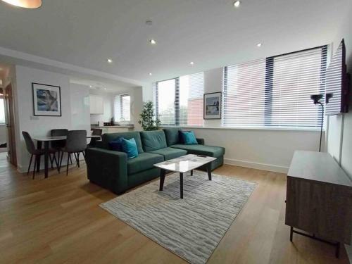 Luxury 2 Bed 2 Bath Flat Near Old Trafford photo 10