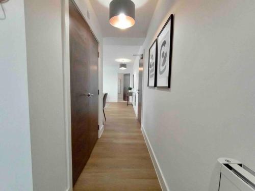 Luxury 2 Bed 2 Bath Flat Near Old Trafford photo 14