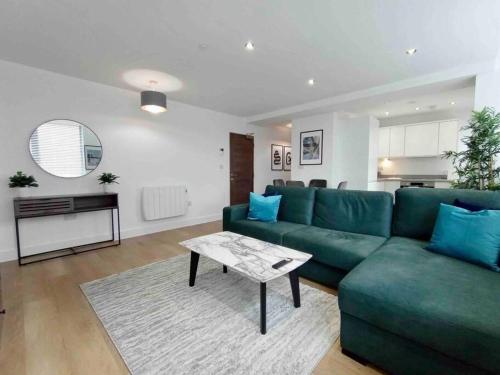 Luxury 2 Bed 2 Bath Flat Near Old Trafford photo 15