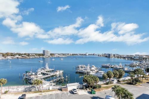 East Pass Towers 603-FAB 3BR 2100 sf with Destin Harbor Views photo 10