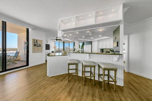 East Pass Towers 603-FAB 3BR 2100 sf with Destin Harbor Views photo 11