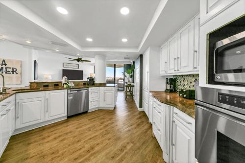 East Pass Towers 603-FAB 3BR 2100 sf with Destin Harbor Views photo 19