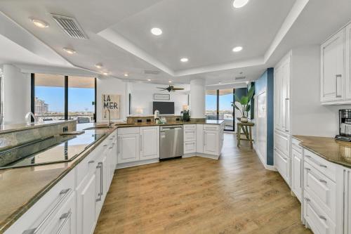 East Pass Towers 603-FAB 3BR 2100 sf with Destin Harbor Views photo 20