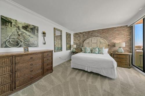 East Pass Towers 603-FAB 3BR 2100 sf with Destin Harbor Views photo 22