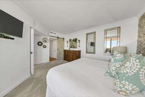 East Pass Towers 603-FAB 3BR 2100 sf with Destin Harbor Views photo 23