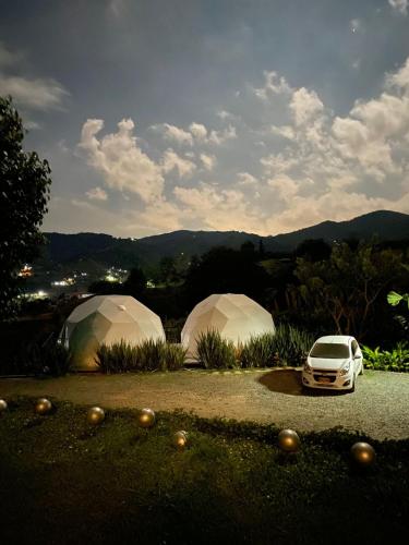 Paisaje cerca de este camping