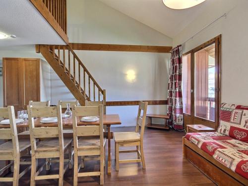 Photo de la galerie de l'établissement Duplex spacieux au pied des pistes, balcon, animaux admis - FR-1-455-245, à La Plagne Tarentaise