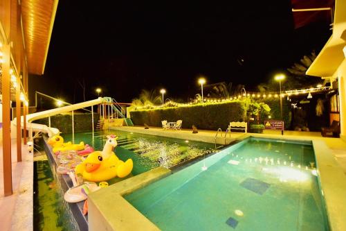 Gallery image of คาสโซพูลวิลล่า in Ban Hup Kaphong