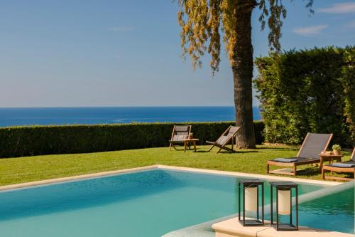 Πισίνα στο ή κοντά στο Sarlata Villas
