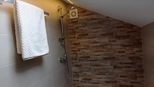 Vonios kambarys apgyvendinimo įstaigoje CASADABAIXO