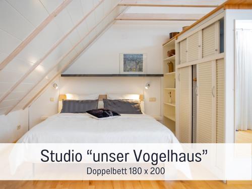 Postel nebo postele na pokoji v ubytování Landhaus Edelmann