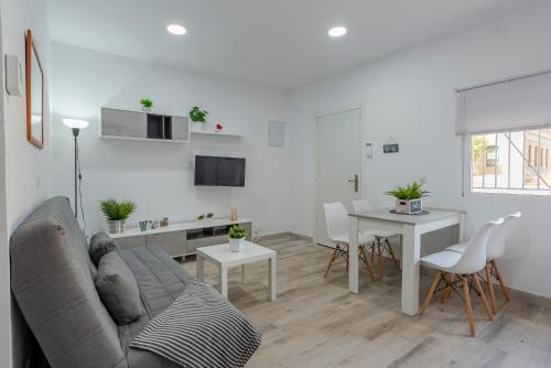 TV a/nebo společenská místnost v ubytování Fantastic & Functional apartment in Malaga II