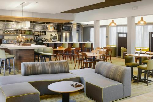 Restaurace v ubytování Sonesta Select Dallas Central Expressway