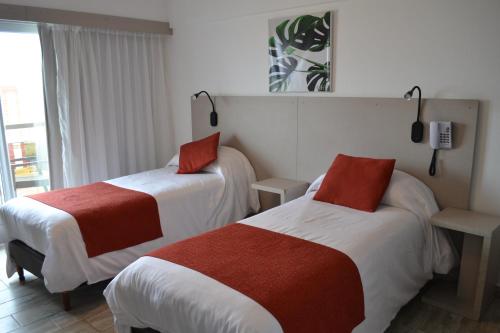 Postel nebo postele na pokoji v ubytování Gran Hotel Fontainebleau