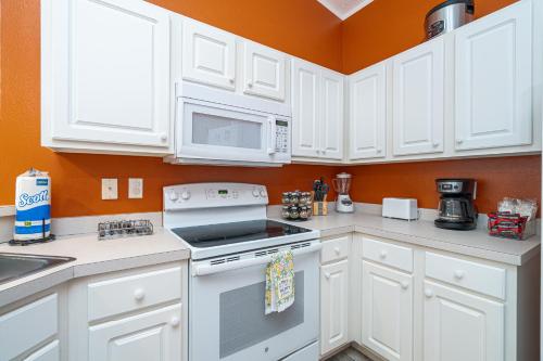 WINDSTARR DESTIN- Golf Cart Included, One level, Close to beach, Pet friendly photo 18