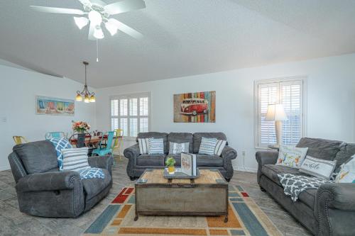 WINDSTARR DESTIN- Golf Cart Included, One level, Close to beach, Pet friendly photo 12