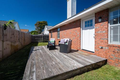WINDSTARR DESTIN- Golf Cart Included, One level, Close to beach, Pet friendly photo 34