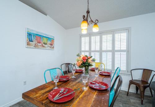 WINDSTARR DESTIN- Golf Cart Included, One level, Close to beach, Pet friendly photo 19