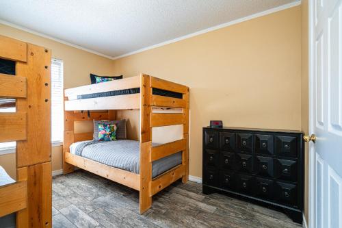 WINDSTARR DESTIN- Golf Cart Included, One level, Close to beach, Pet friendly photo 29