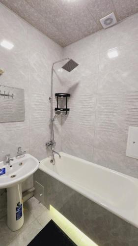 Bany a APARTMENT «СЕМЬЯ»
