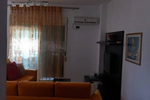 Cozy Apartment in Golem - Image 5