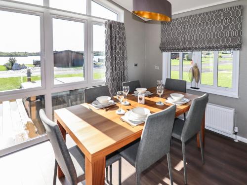 Gambar di galeri bagi 28 Delamere Point di Northwich