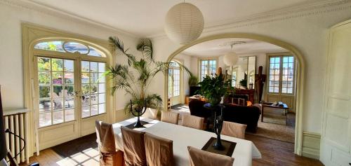 Et opholdsområde på Villa Art Nouveau