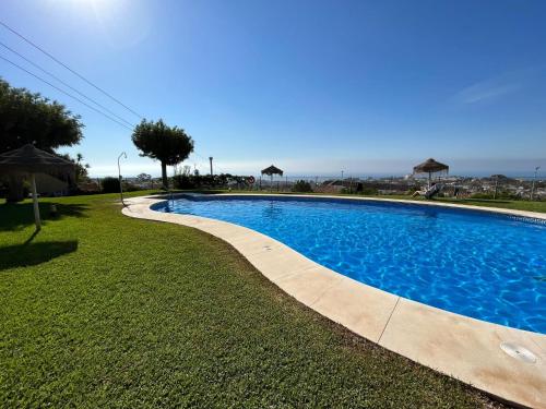 797 HOLIDAY RENTALS- Espectacular piso para 6 con vistas al mar