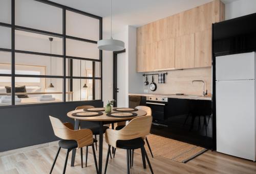 Kuchyňa alebo kuchynka v ubytovaní Alyvia Central Apartment 1