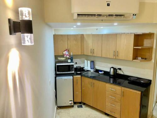 Η κουζίνα ή μικρή κουζίνα στο Top floor premier view chalet in Red sea Hurghada
