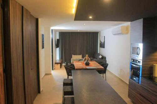 Galeri foto Luxury apartament 1 block to 5Th Avenue di Playa del Carmen