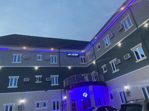 Our Hills Hotel & Suites – Photos 2