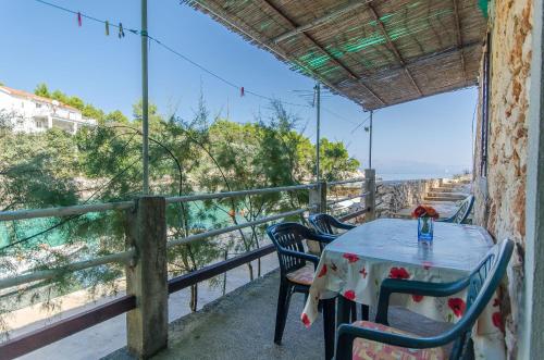 Apartment Bay – Photos 2