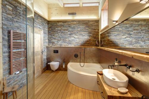 A bathroom at Appartements Coloman