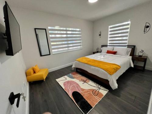Stylish 2/1 centrally located! photo 21