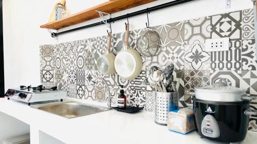Kuchyň nebo kuchyňský kout v ubytování Panglao Lofts