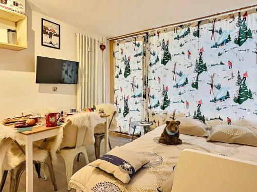 Studio cabine avec balcon Sud à 5 min des pistes, wifi inclus