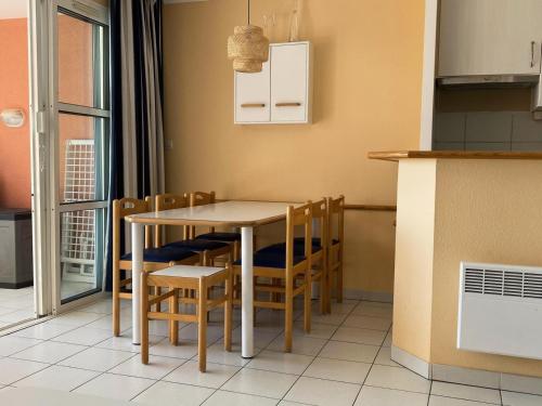 Photo de la galerie de l'établissement Résidence le Hameau de Cap Esterel - maeva Home - Appartement 2 Pièces 7 Personnes - Sélection MAE-5947, à Saint-Raphaël