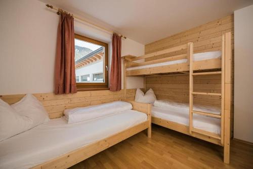 Двуетажно легло или двуетажни легла в стая в Pichlerhof Apt 1