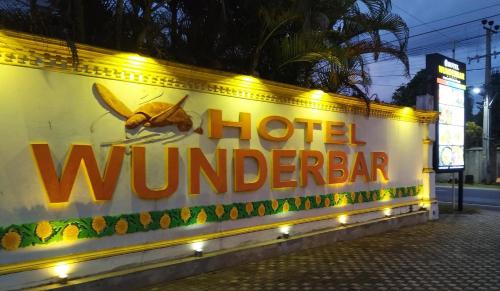 Sijil, anugerah, tanda atau dokumen lain yang dipamerkan di Wunderbar Beach Hotel