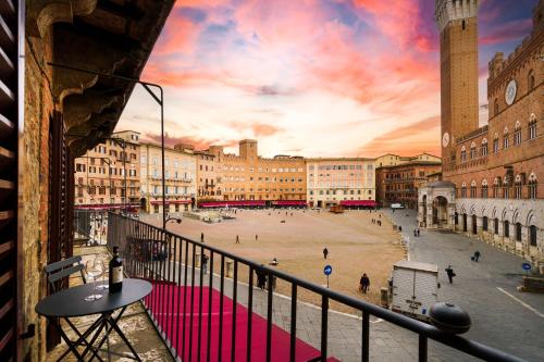 Nespecifikovaný výhled na destinaci Siena nebo výhled na město při pohledu z apartmánu