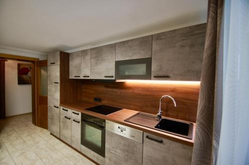 Küche/Küchenzeile in der Unterkunft Gästehaus Aigner