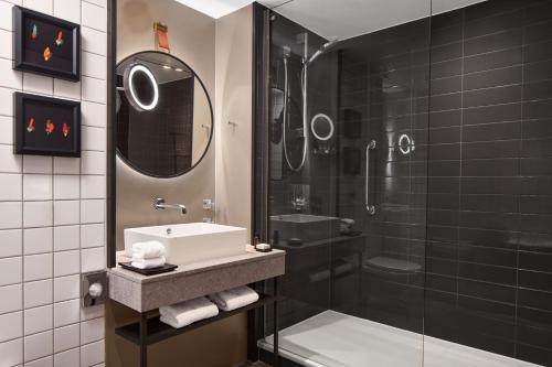 The Trafalgar St. James, London Curio collection by Hilton Image