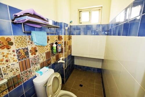 A bathroom at Caramel Macchiato Homestay