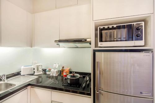 Cuisine ou kitchenette dans l'établissement Sora Resort & Suites Sukhumvit