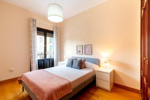 Center of Seville! Luxury apartment in Sevillian Manor House!