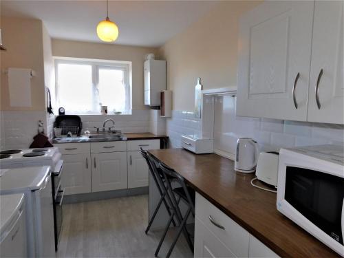 1 Driftway Court – Photos 3