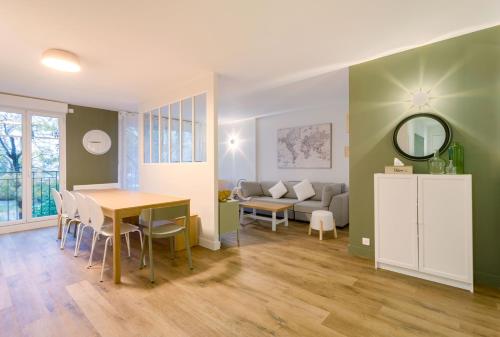 La Serrisienne 6 - Val d'Europe - Disneyland Paris - 9 Personnes